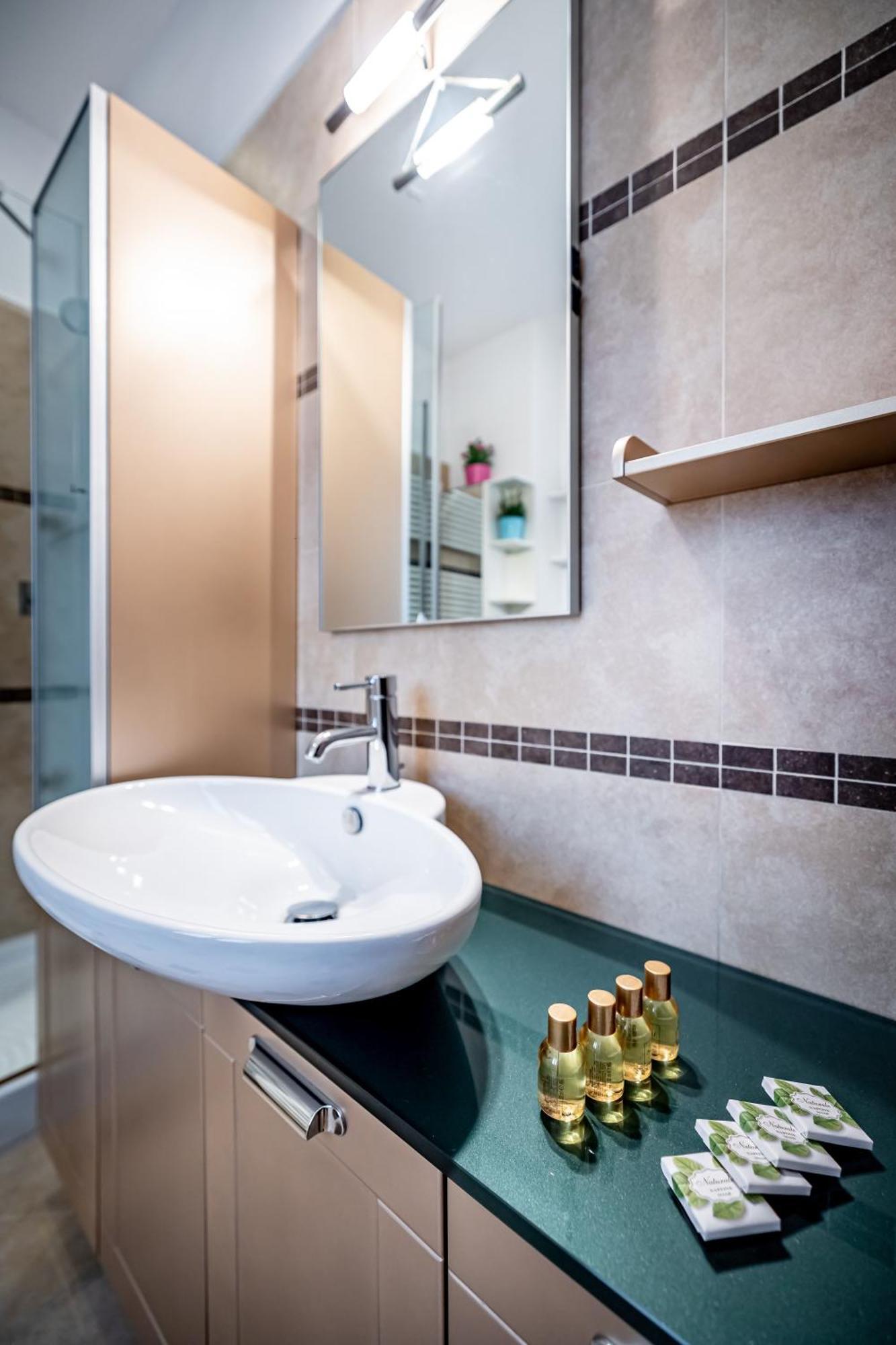 Yd Your Quiet Escape In The Center Apartment Florence
